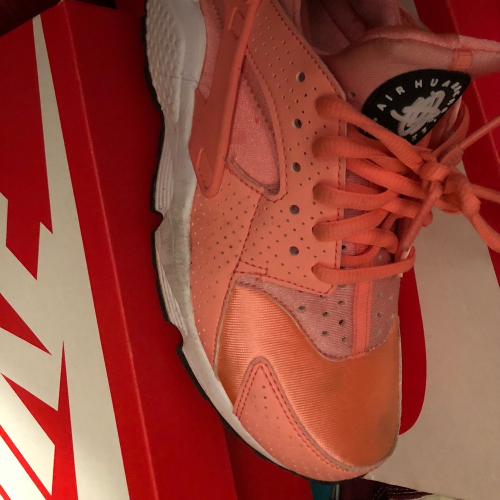 Pink huarache women 7.5